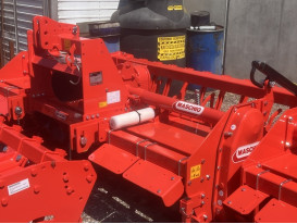 FRESA MASCHIO 250 C